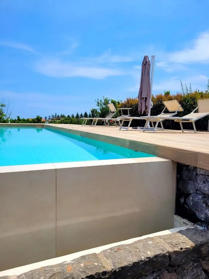 Alysa - Suite Wellness & Spa Giarre 0*,